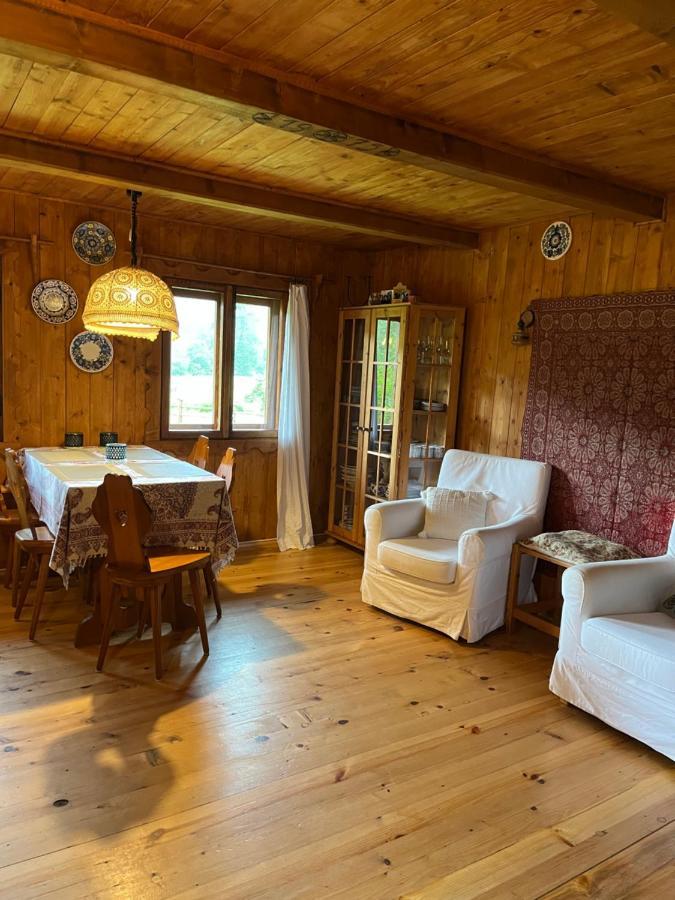 Drewniany Domek Bb Nad Rzeka Powrożnik Exteriör bild
