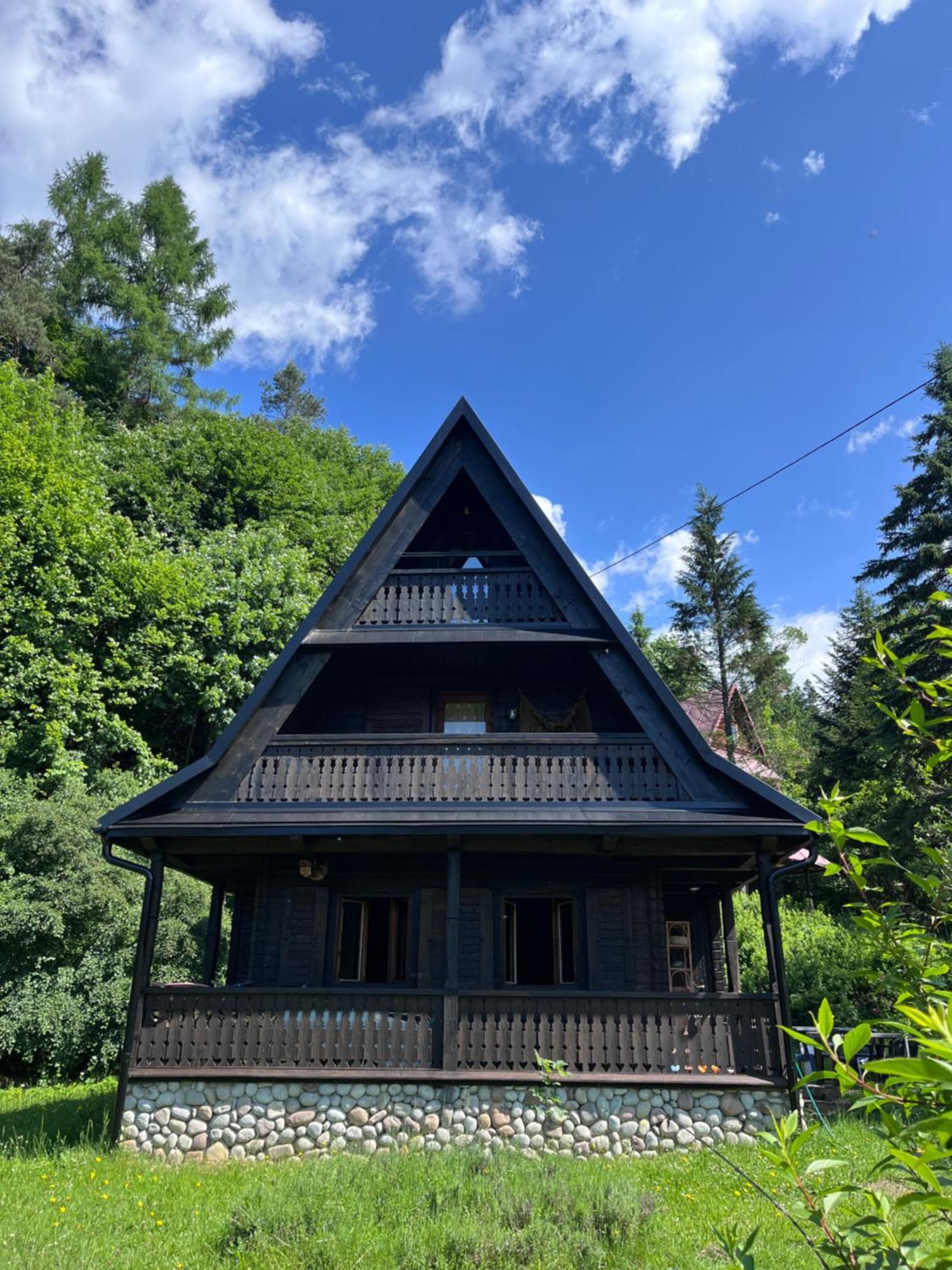 Drewniany Domek Bb Nad Rzeka Powrożnik Exteriör bild
