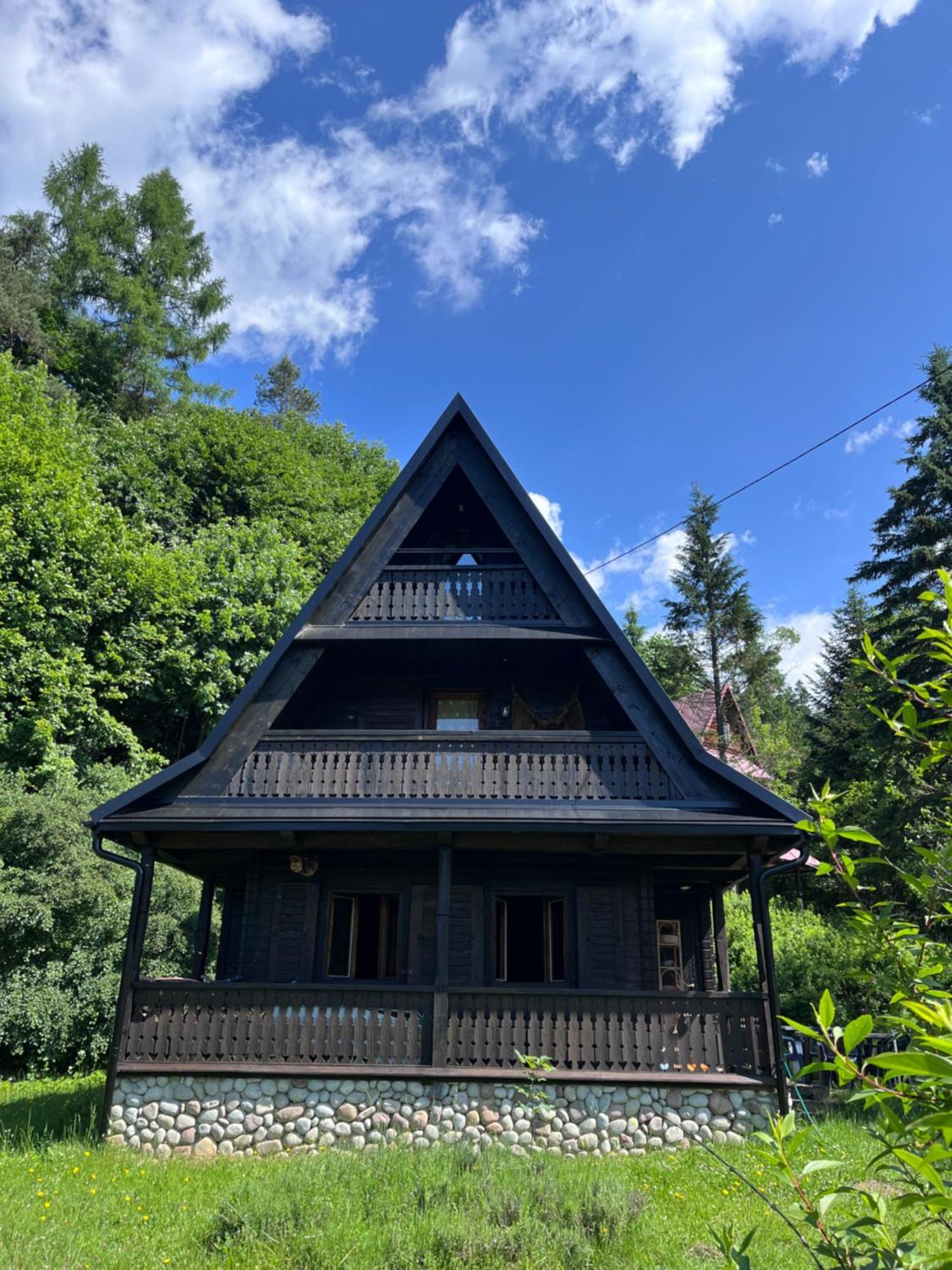 Drewniany Domek Bb Nad Rzeka Powrożnik Exteriör bild